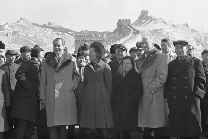 Framed Print : President Nixon At Great Wall Of China Framed Print : President Nixon At Great Wall Of China
