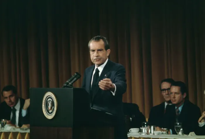 Framed Print : US President Richard Nixon Framed Print : US President Richard Nixon