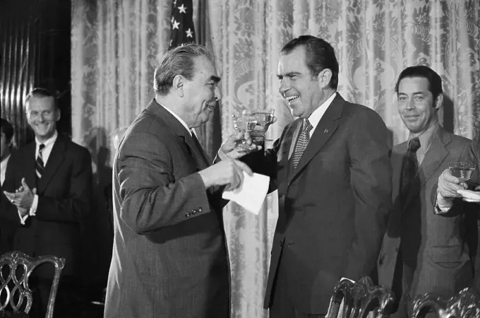 Framed Print : President Richard Nixon and Premier Leonid Brezhnev Toasting Agreements Framed Print : President Richard Nixon and Premier Leonid Brezhnev Toasting Agreements