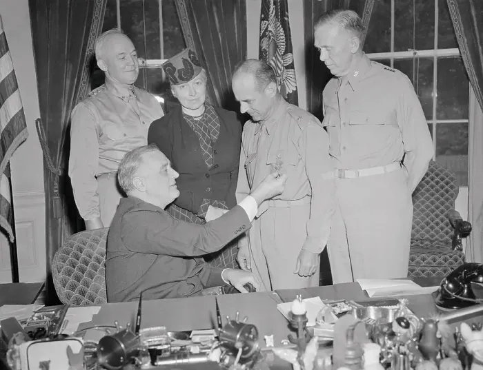 Framed Print : President Roosevelt Awarding James Doolittle the Congressional Medal of Honor Framed Print : President Roosevelt Awarding James Doolittle the Congressional Medal of Honor