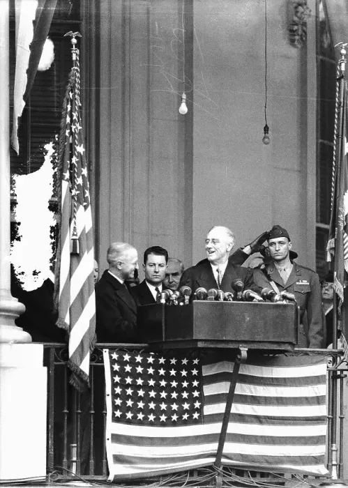 Framed Print : President Roosevelt Shaking Hands with Vice President Truman Framed Print : President Roosevelt Shaking Hands with Vice President Truman