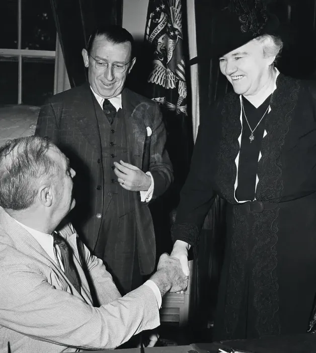 Framed Print : President Roosevelt and Sister Kenny Shaking Hands Framed Print : President Roosevelt and Sister Kenny Shaking Hands