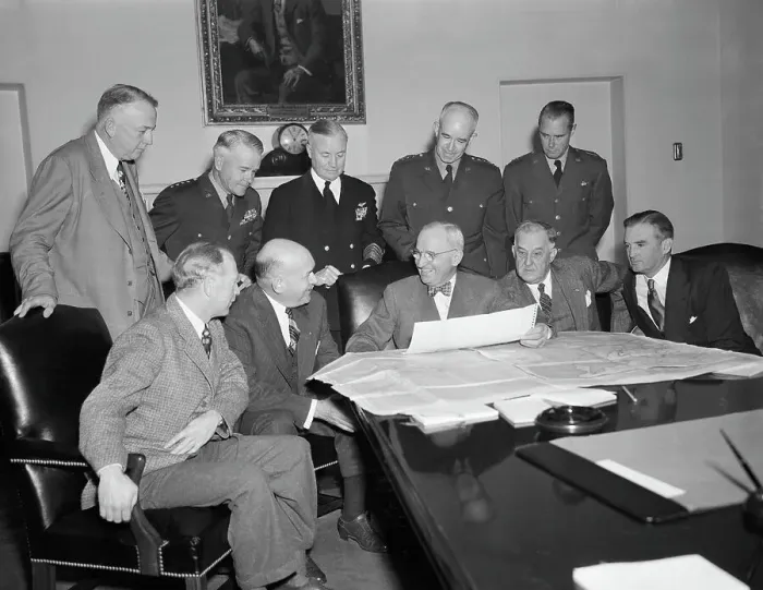 Framed Print : President Truman Meeting with Joint Chiefs of Staff