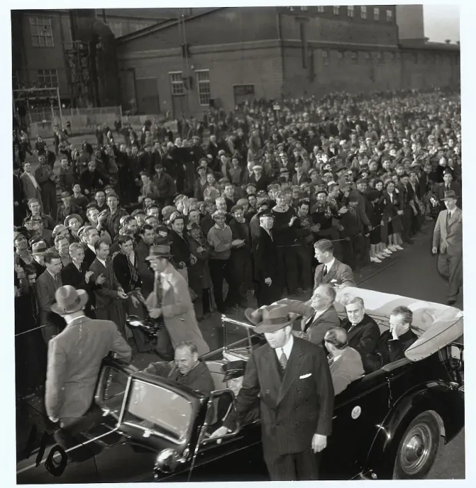 Framed Print : President Visits Shipyard Framed Print : President Visits Shipyard