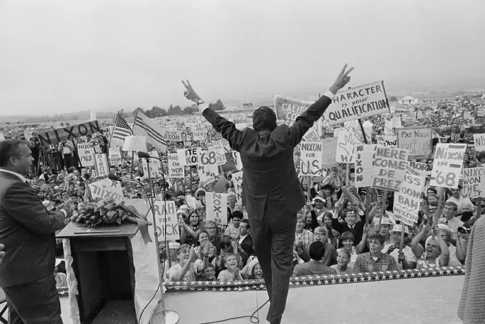 Framed Print : Presidential Candidate Richard Nixon Campaigning at Airport Framed Print : Presidential Candidate Richard Nixon Campaigning at Airport