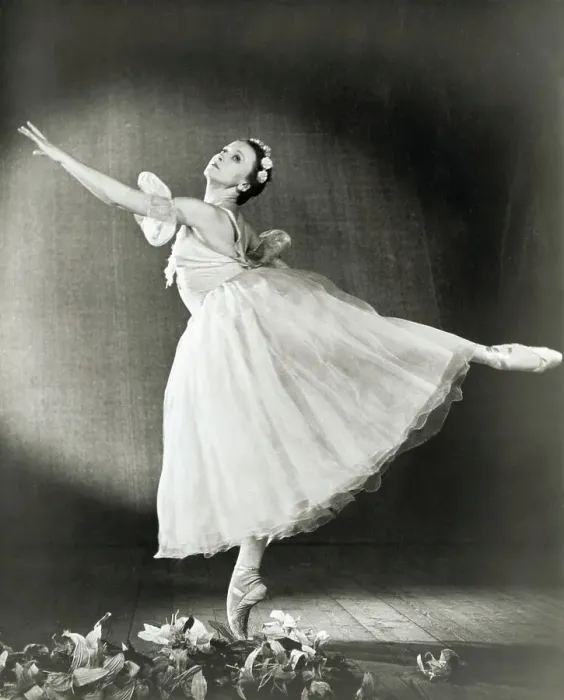 Framed Print : Prima Ballerina Galina Ulanova Framed Print : Prima Ballerina Galina Ulanova