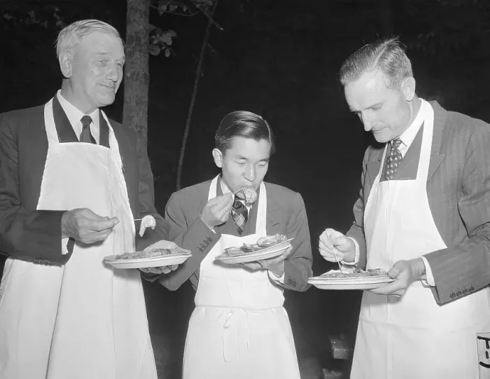 Framed Print : Prince Akihito and Friends Eating Oysters Framed Print : Prince Akihito and Friends Eating Oysters