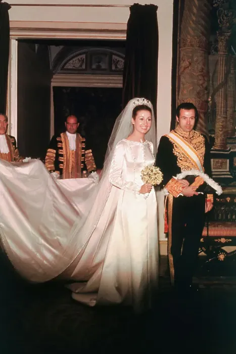 Framed Print : Prince Alfonso de Borbon y Dampierre with Bride Framed Print : Prince Alfonso de Borbon y Dampierre with Bride