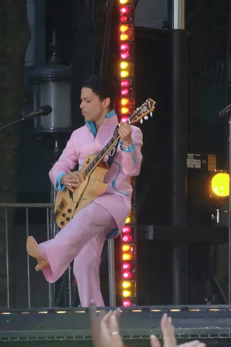 Framed Print : Prince Performing With Tamar On GMA Framed Print : Prince Performing With Tamar On GMA