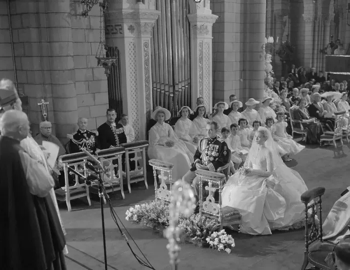 Framed Print : Prince Rainier and Grace Kelly Sitting at the Altar Framed Print : Prince Rainier and Grace Kelly Sitting at the Altar
