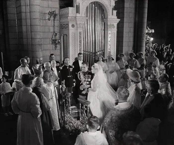 Framed Print : Prince Rainier and Grace Kelly Standing at the Altar Framed Print : Prince Rainier and Grace Kelly Standing at the Altar