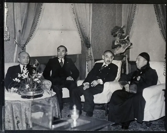 Framed Print : Prince Teh With Japanese Foreign Ministe Framed Print : Prince Teh With Japanese Foreign Ministe