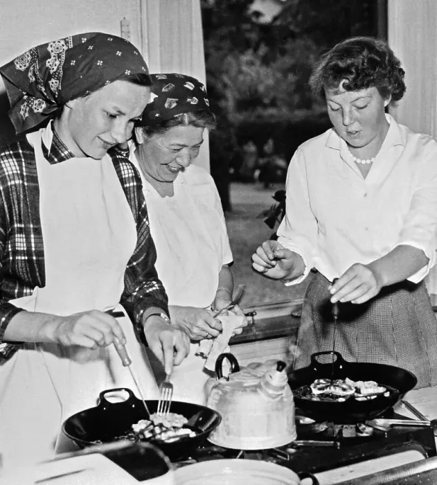Framed Print : Princess Beatrix Cooking Framed Print : Princess Beatrix Cooking