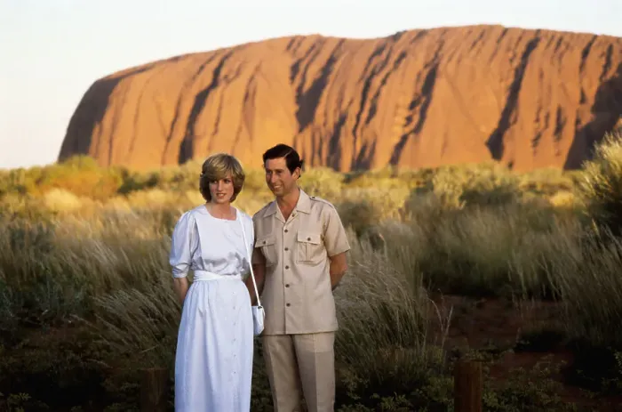 Framed Print : Princess Diana and Prince Charles Posing on Australian Terrain Framed Print : Princess Diana and Prince Charles Posing on Australian Terrain