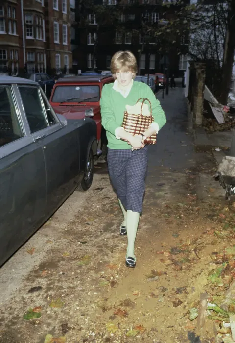 Framed Print : Princess Diana Strolling Framed Print : Princess Diana Strolling