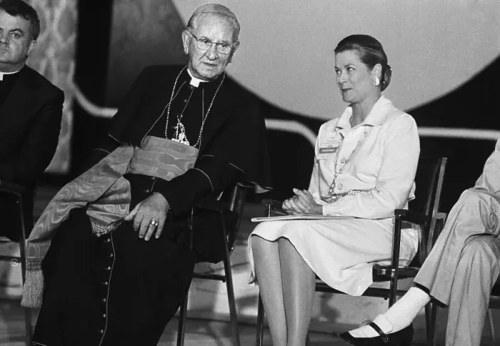 Framed Print : Princess Grace with John Cardinal Krol Framed Print : Princess Grace with John Cardinal Krol