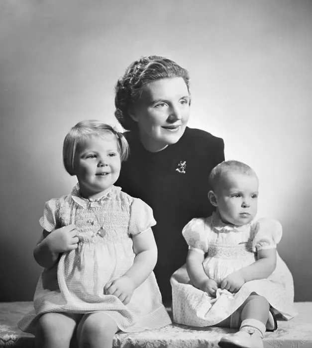 Framed Print : Princess Juliana with Her Daughters Framed Print : Princess Juliana with Her Daughters