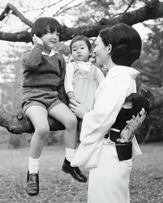 Framed Print : Princess Michiko with Children Framed Print : Princess Michiko with Children
