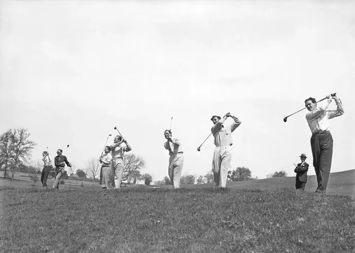 Framed Print : Professional Golfers Swing Clubs Framed Print : Professional Golfers Swing Clubs