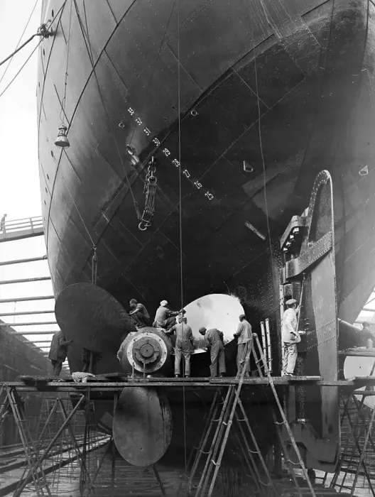 Framed Print : Propeller Overhaul Framed Print : Propeller Overhaul