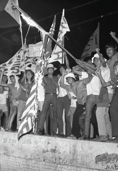 Framed Print : Protestors Burn The American Flag In Manila