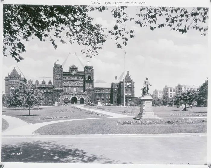 Framed Print : Provincial Legislative Building Framed Print : Provincial Legislative Building