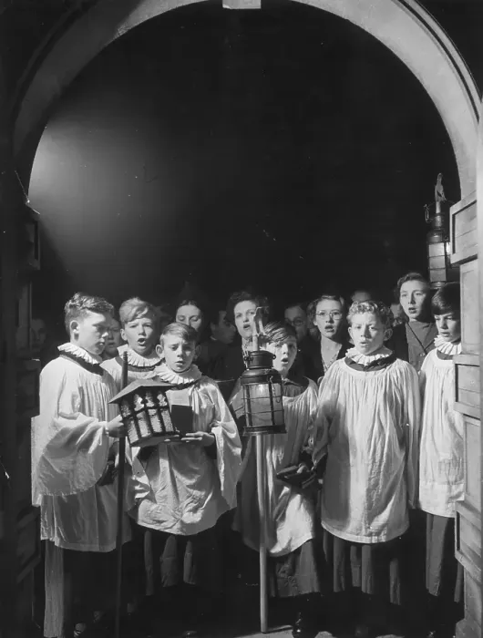 Framed Print : Pub Singers Framed Print : Pub Singers