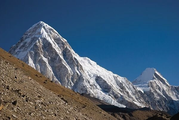 Pumori and Lingtren mountains, in the Everest region of Nepal