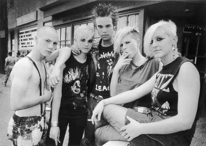 Framed Print : Punk Teenagers Pose Before Roy Rogers Framed Print : Punk Teenagers Pose Before Roy Rogers