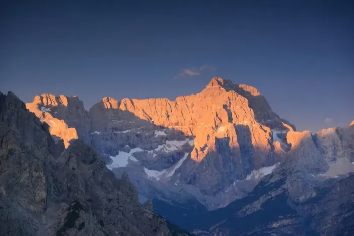 Framed Print : Punta Sorapiss sunrise, Dolomites