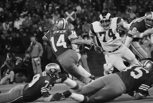 【4枚まとめ売りレコード】american football/owen Quarterback Tom Owen Avoiding Sack Print. Art Prints, Posters