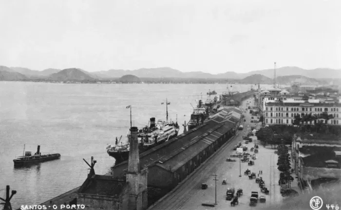 Framed Print : Quayside In Santos Framed Print : Quayside In Santos
