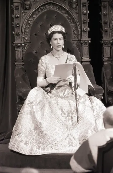Framed Print : Queen Elizabeth II at Canadian Parliament Session