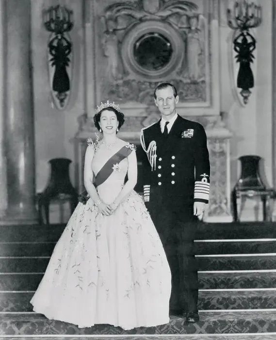 Framed Print : Queen Elizabeth II and Husband Duke of Edinburgh Posing in Royal Attire Framed Print : Queen Elizabeth II and Husband Duke of Edinburgh Posing in Royal Attire