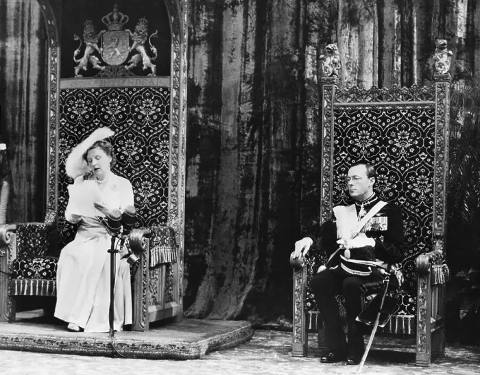 Framed Print : Queen Juliana and Prince Bernhard Sitting on Throne Framed Print : Queen Juliana and Prince Bernhard Sitting on Throne