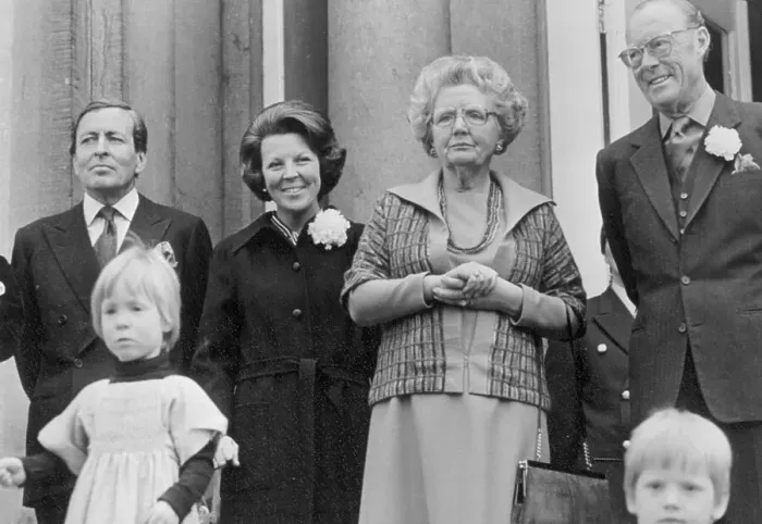 Framed Print : Queen Juliana and Royal Family Framed Print : Queen Juliana and Royal Family