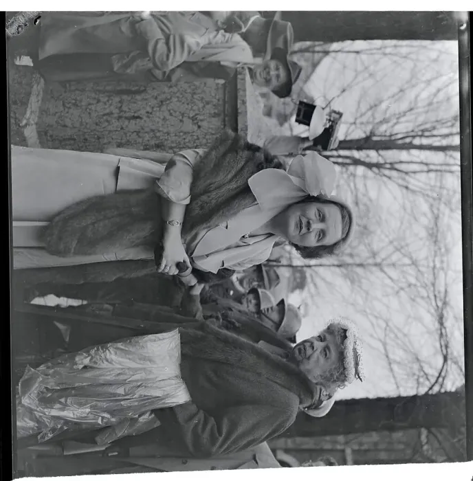 Framed Print : Queen Juliana Visiting Eleanor Roosevelt