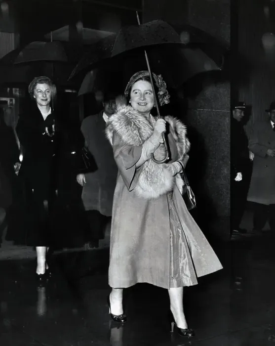 Framed Print : Queen Mother Visiting New York Framed Print : Queen Mother Visiting New York