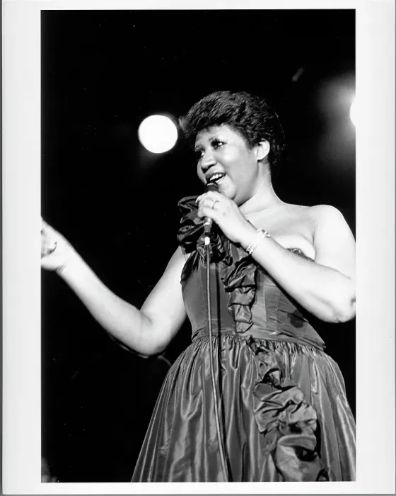 Framed Print : Queen Of Soul Performing Framed Print : Queen Of Soul Performing