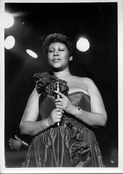 Framed Print : Queen Of Soul Performing Framed Print : Queen Of Soul Performing