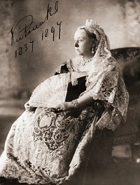 Framed Print : Queen Victoria Framed Print : Queen Victoria