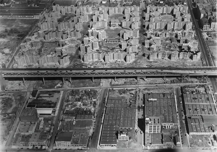 Framed Print : Queensbridge Houses