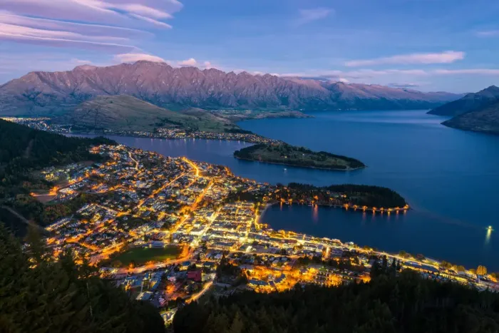 Framed Print : Queenstown cityscape at dusk, New Zealand Framed Print : Queenstown cityscape at dusk, New Zealand