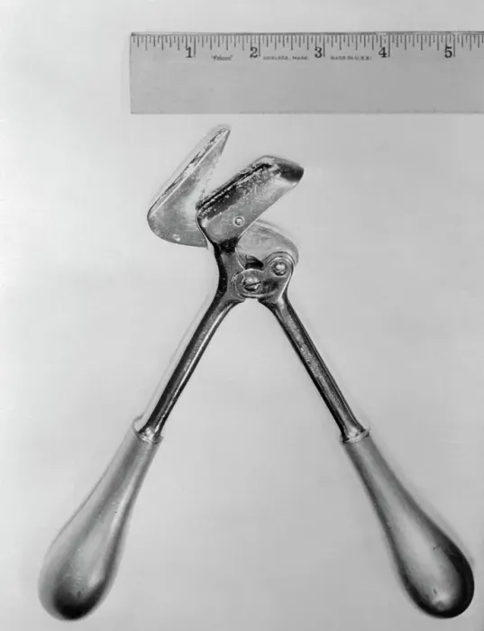 Framed Print : Question of a Surgical Instrument in the Sam Sheppard Case