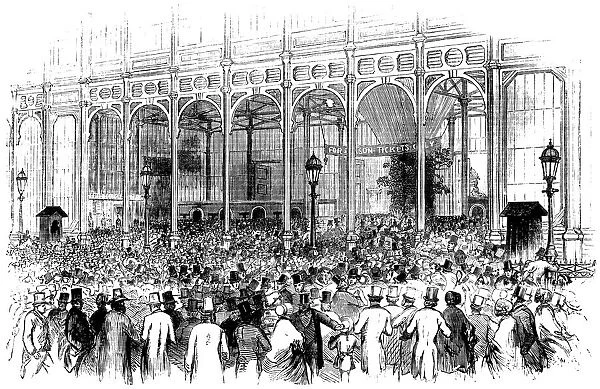 Queuing on Shilling Day, The Great Exhibition (Illustrated London News)