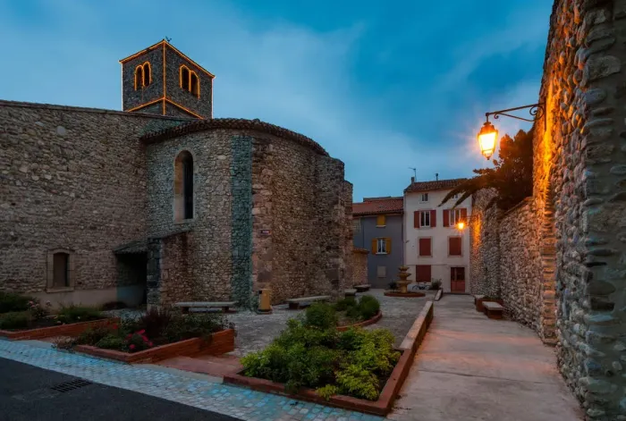 Framed Print : Quillan Stone Church Framed Print : Quillan Stone Church