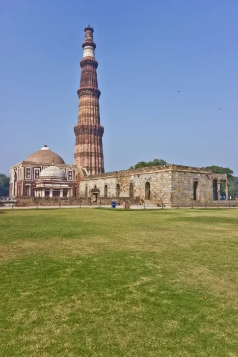 Framed Print : Qutub Minar Framed Print : Qutub Minar