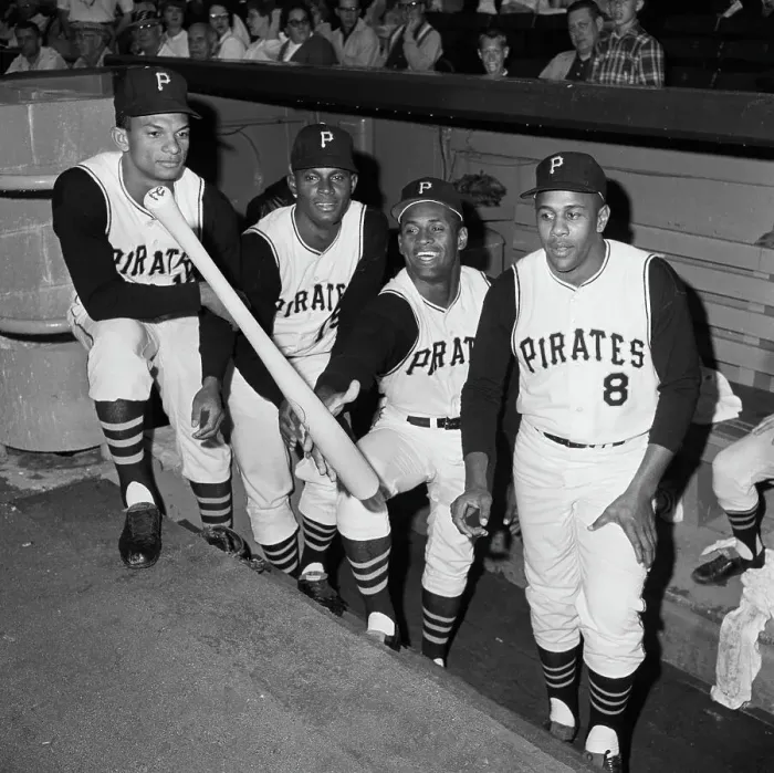 Framed Print : R. Clemente & 3 Pirates Posing In Dugout Framed Print : R. Clemente & 3 Pirates Posing In Dugout