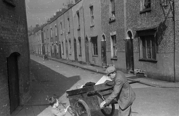 Framed Print : Rag And Bone Man Framed Print : Rag And Bone Man