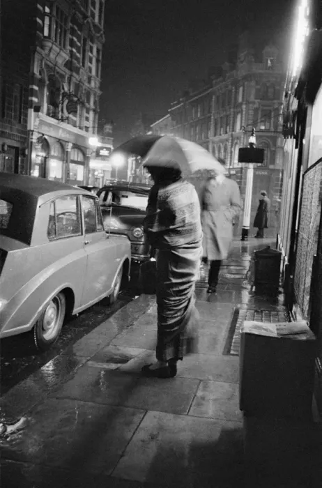 Framed Print : Rainy Night In London Framed Print : Rainy Night In London